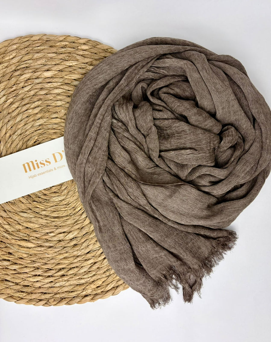 ash brown thai ruffled
